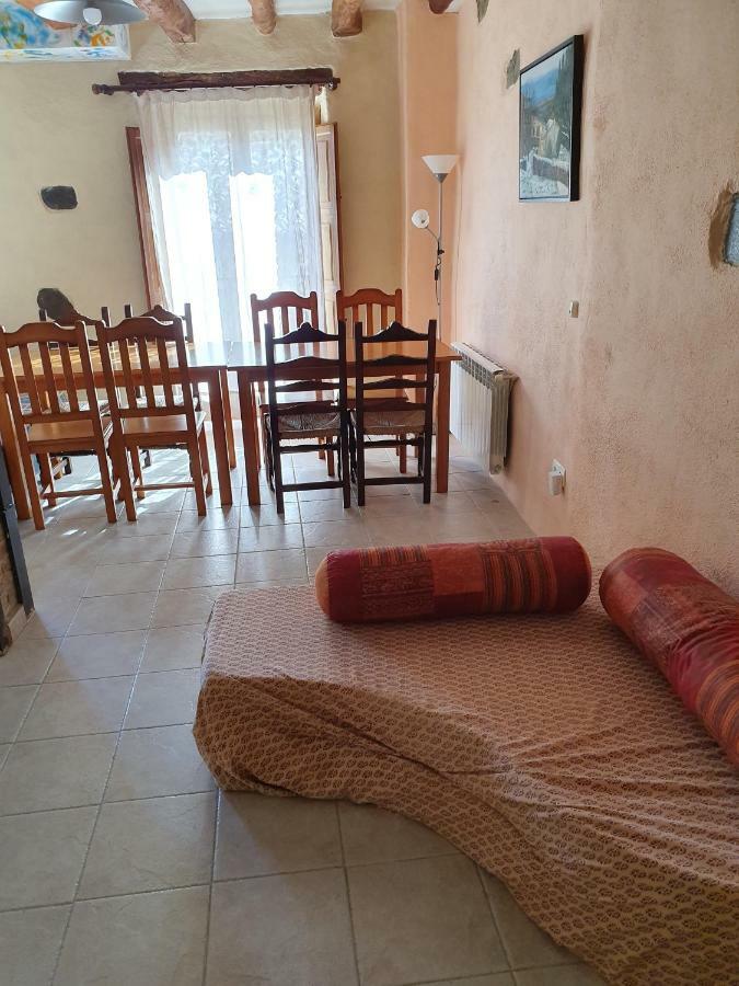 Apartment Cal Viola Torroja Buitenkant foto